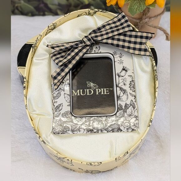 NIB - Mud Pie Toile Floral 2x3 Picture Frame - Picture 2 of 11